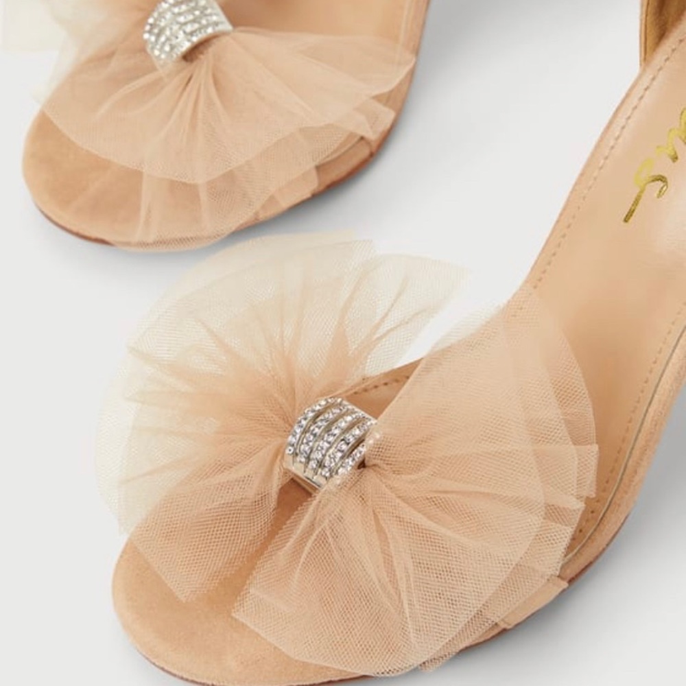 Lulu's Rexie Light Nude Suede Bow Pointed-Toe Ankle Strap Heels. Size 7.5 - Picture 3 of 5